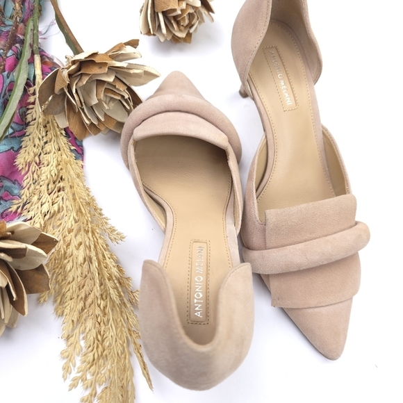 🔴 Antonio Melanie Women's Tan Kitten Heels Sz 7 - Picture 6 of 9